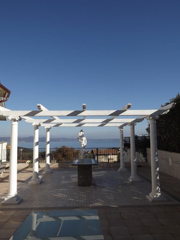 The White Villa Bracciano  Exteriör bild
